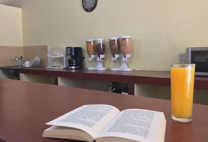 مبيت وإفطار Del Centro