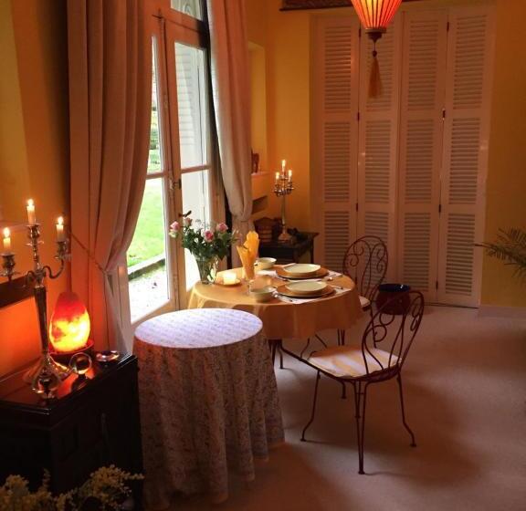 住宿加早餐 Manoir Des Cavaliers Bnb