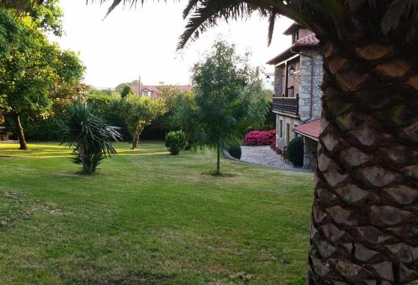 ベッドアンドブレックファースト Posada San Tirso