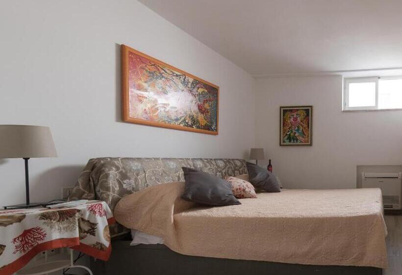 تختخواب و صبحانه Villa Iscla Maison D'hôtes