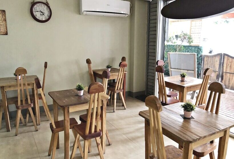 Blue Paseo Grande Inn