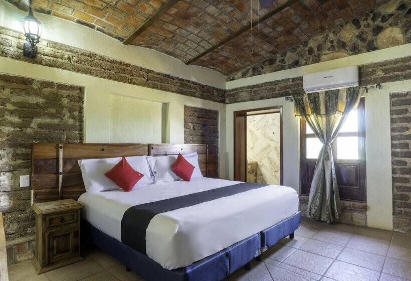 Capital O Hotel Posada Terraza, Guadalajara