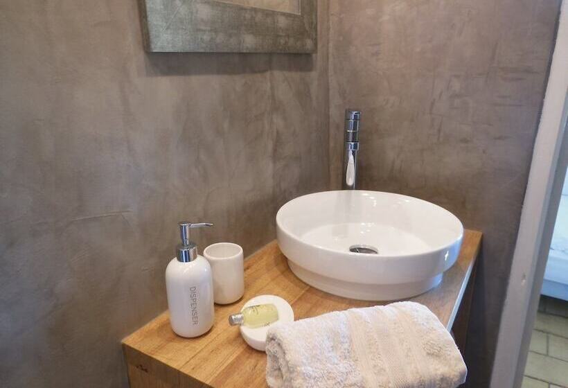 Domaine De Pierravon. Chambres D Hôtes