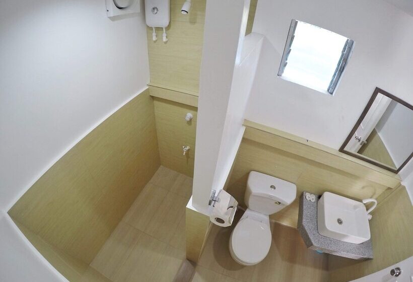 Heartland Hotel Serviced Rooms & Apartments