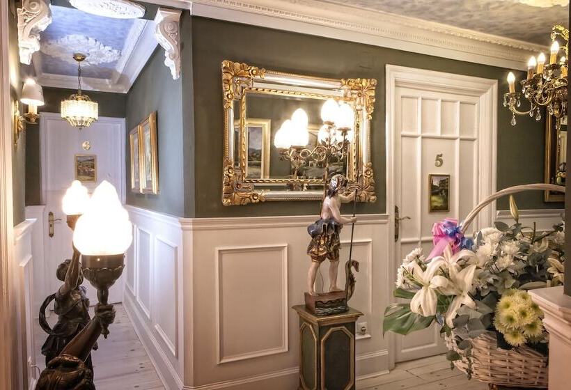 Hostal Boutique Puerta Del Sol