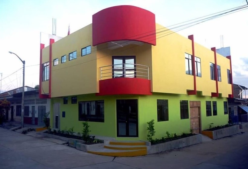 فندق فئة نجمة واحدة Hospedaje Las Amazonas