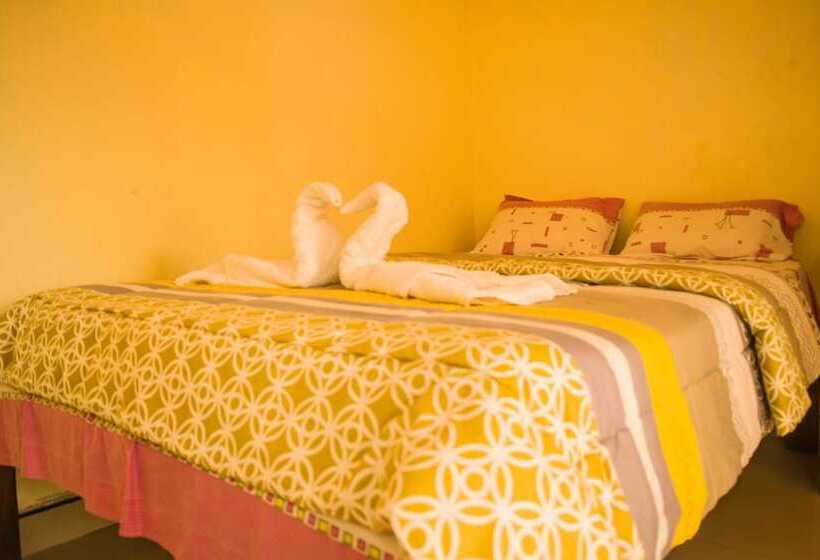 مسافرخانه Hospedaje Las Amazonas