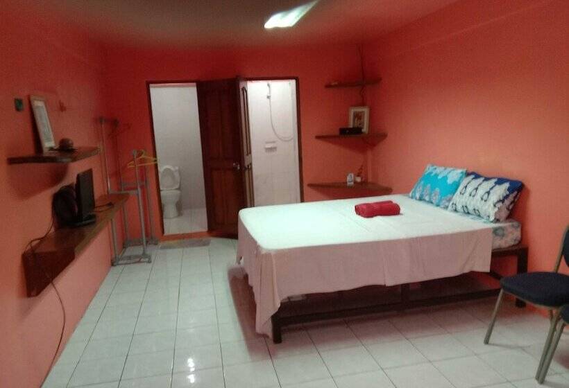 هتل 1st Street Park Apartelle