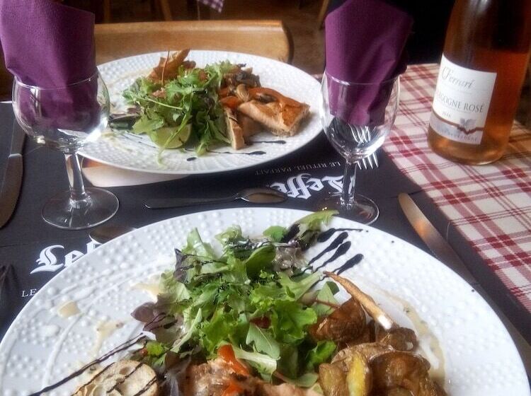 호텔 A La Belle Dame