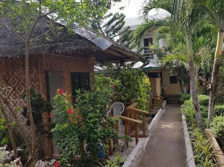 בית מלון כפרי Alona Bamboo House