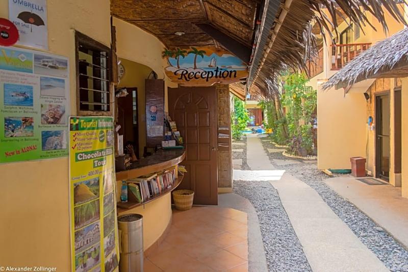 هتل Alona Vida Beach Resort