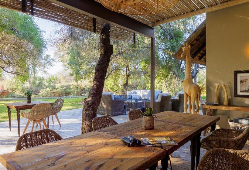 ホテル Amani Safari Camp