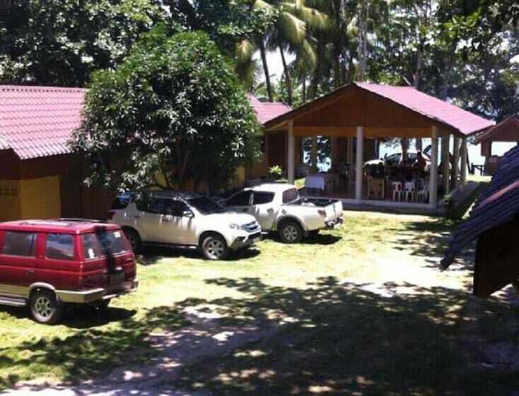 هتل Aundanao Oasis Beach