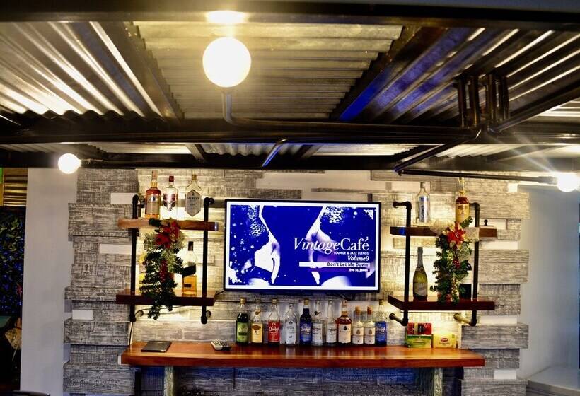 Hotel Boracay Suites