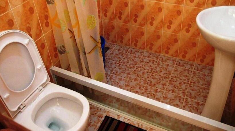 هتل Cambriza Suites