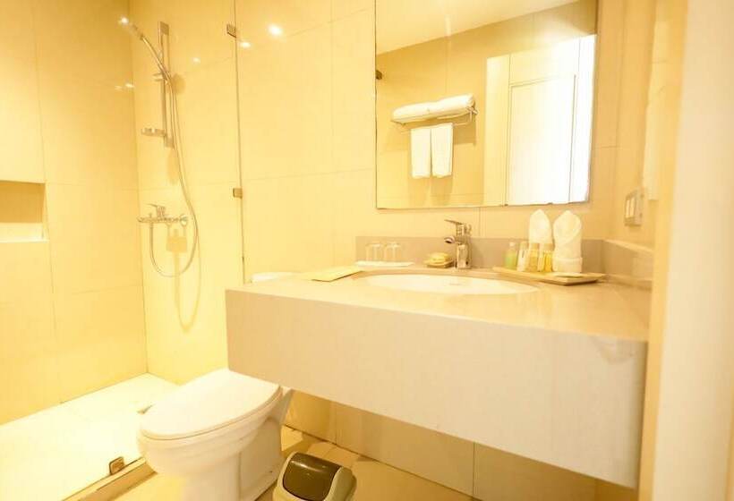 هتل Club Samal Resorts Development Inc