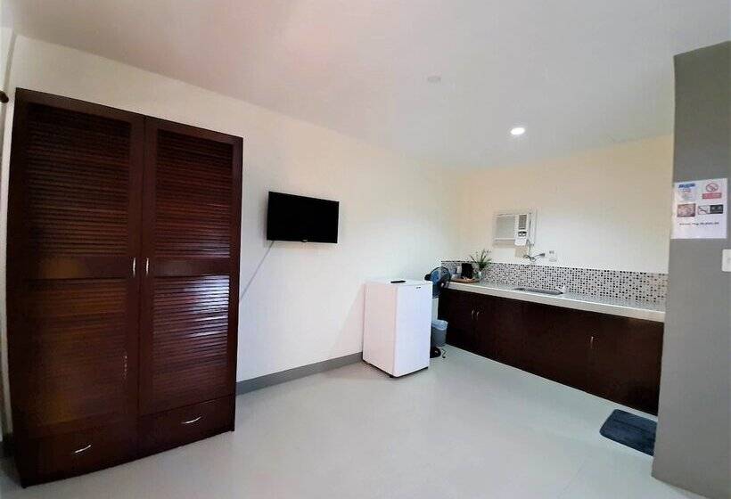 Conrada S Place Hotel And Resort