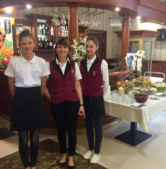 فندق Dworek Morski Spa & Wellness