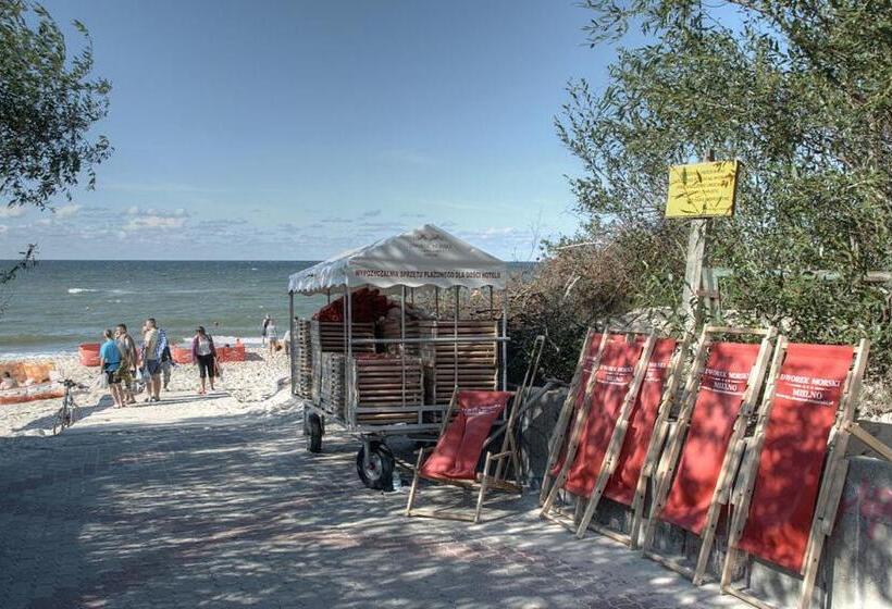 فندق Dworek Morski Spa & Wellness