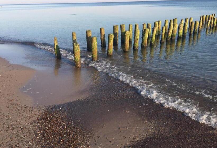 فندق Dworek Morski Spa & Wellness