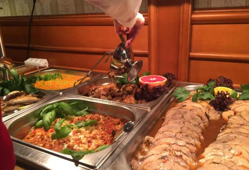 فندق Dworek Morski Spa & Wellness