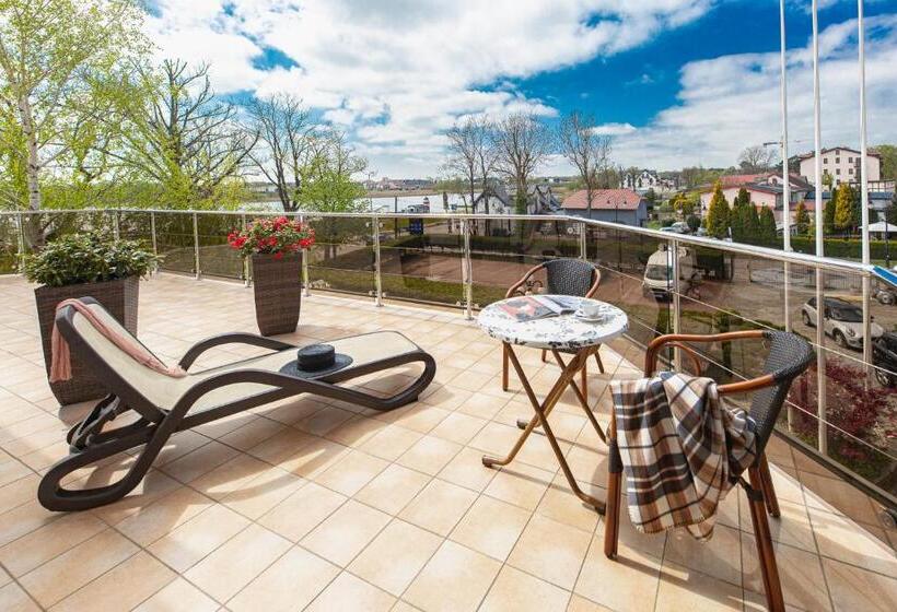 فندق Dworek Morski Spa & Wellness