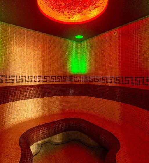 فندق Dworek Morski Spa & Wellness