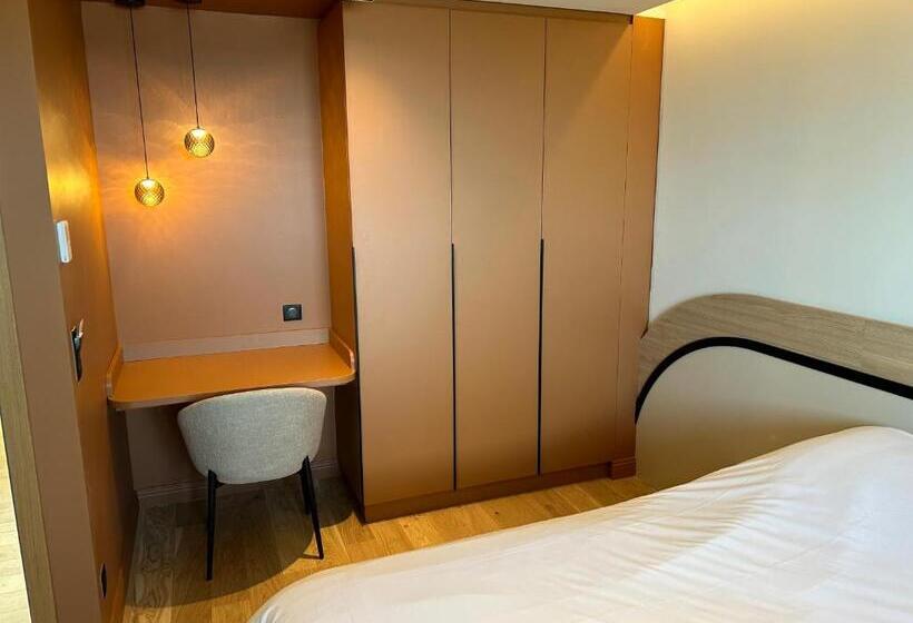 בית מלון כפרי Face à La Mer