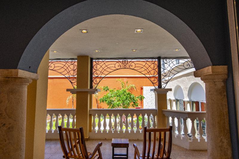 Отель Holiday Inn Express Merida Centro, An Ihg