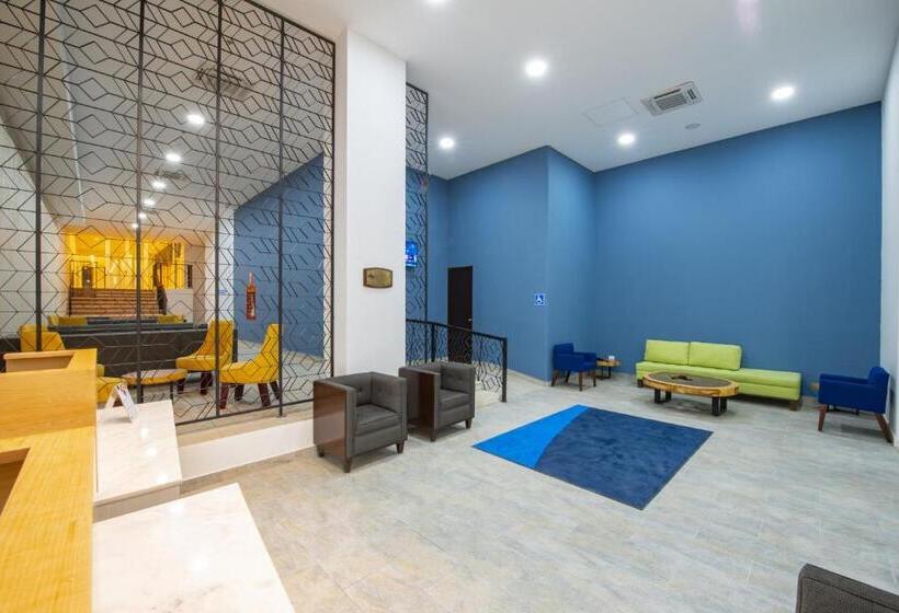 Отель Holiday Inn Express Merida Centro, An Ihg