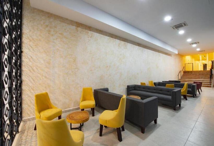 Отель Holiday Inn Express Merida Centro, An Ihg