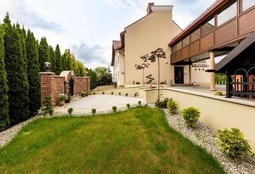 酒店 Krzyski