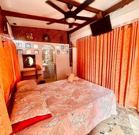 هتل Lala Panzi Bed And Breakfast