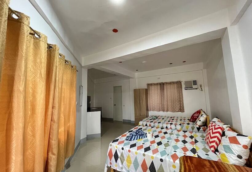 Hotel Miles Yce Bamboo House