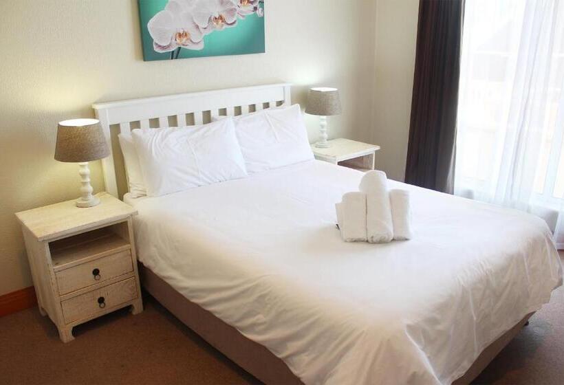 Oceans Hotel & Self Catering