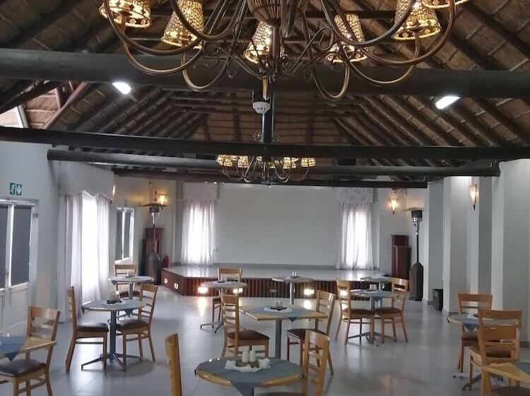 בית מלון כפרי Outeniquabosch Lodge