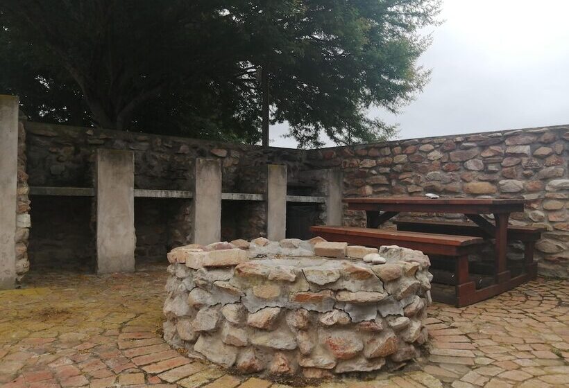 בית מלון כפרי Outeniquabosch Lodge