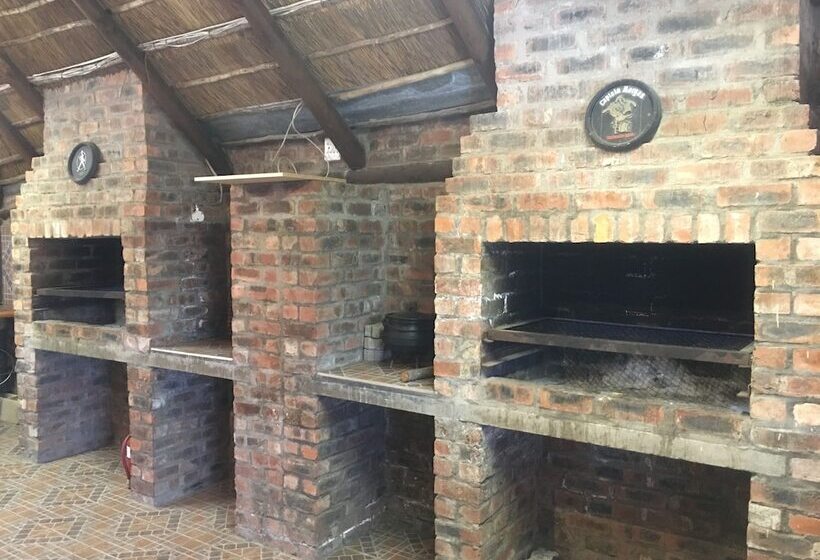 בית מלון כפרי Outeniquabosch Lodge