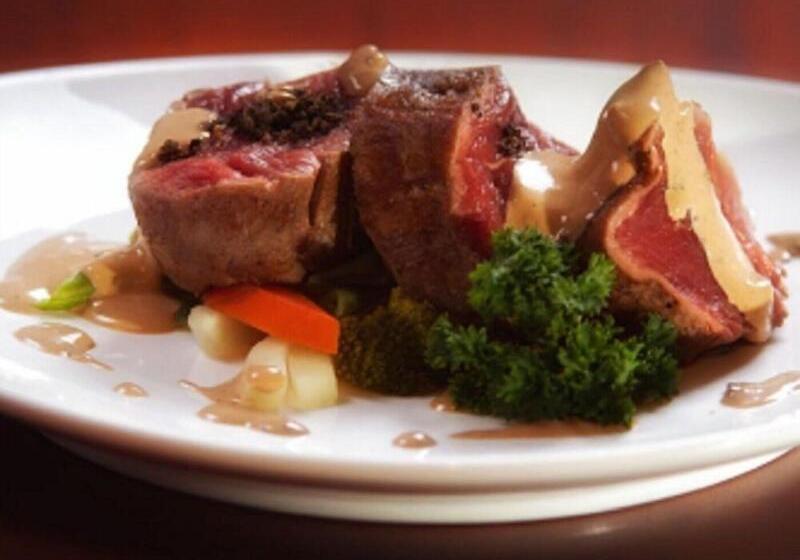 هتل Pura Vida Resort