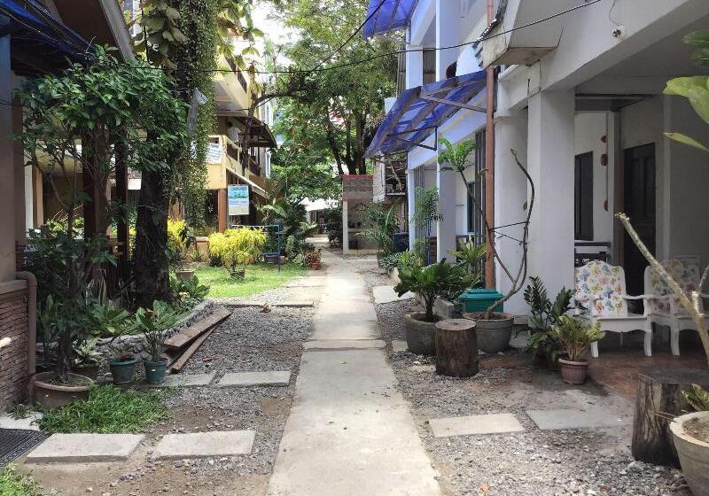 Hotelli Rob And Fred S Resort