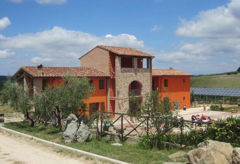 هتل روستایی Agriturismo Borgo Stella