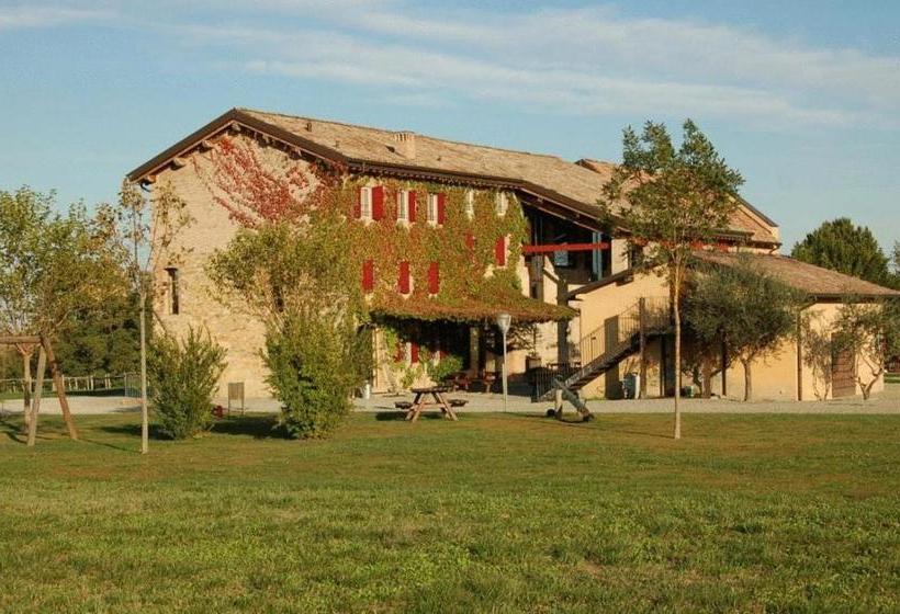 هتل روستایی Agriturismo La Razza