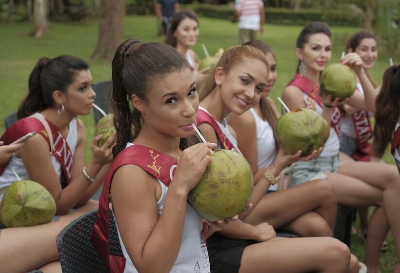 هتل روستایی Sheridan Organic Farm And Resort