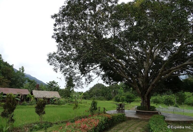 هتل روستایی Sheridan Organic Farm And Resort
