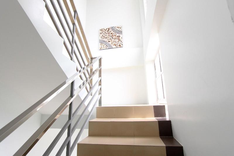 Rusville Hotel & Residences