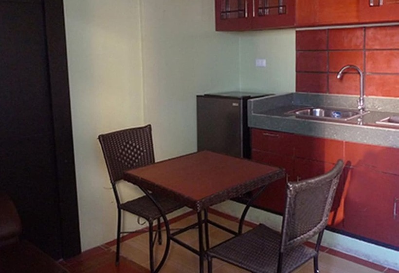 Hotel Sun Moon Poolside