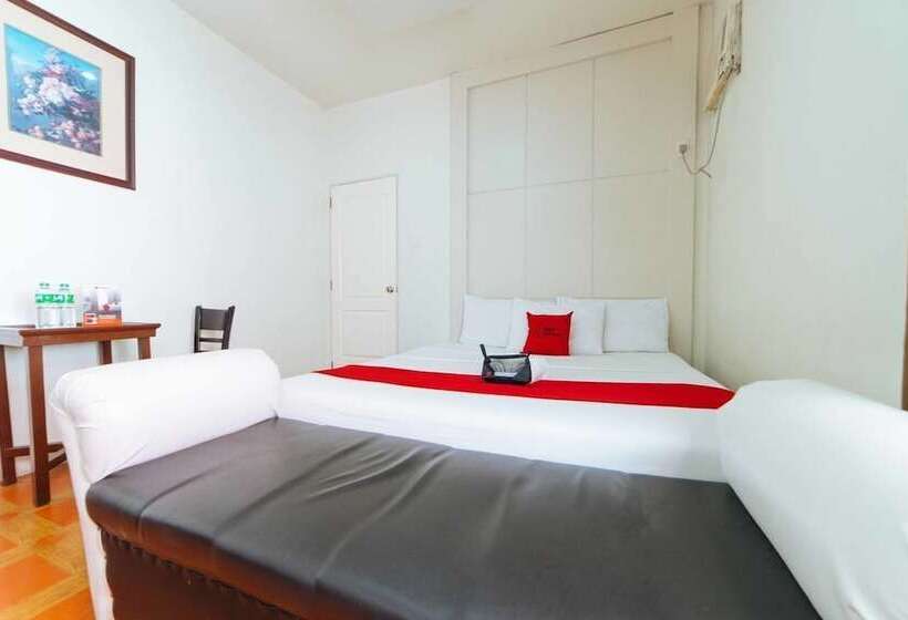 Hotel Sun Moon Poolside