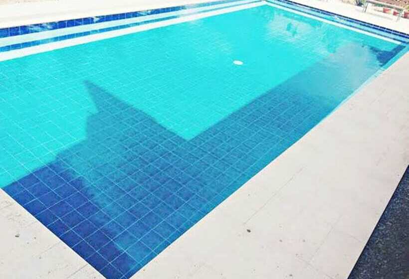 هتل The Green Olive Garden