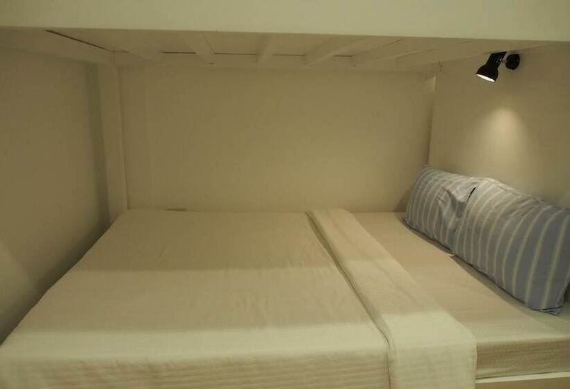 هتل The Green Olive Garden