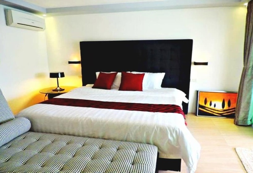 هتل The Green Olive Garden